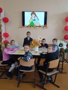 Поздравим маму вместе