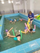 Занятия в бассейне