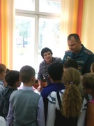 Встреча с представителями РОЧС. Акция "Молодежь за безопасность".