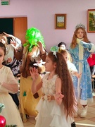 Новогодний утренник в школе. 24.12