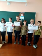 НАМ ЖИТЬ И ПОМНИТЬ!
