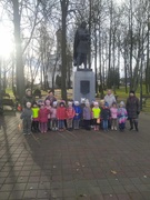 Экскурсия в центральный сквер Заславля и к памятнику Изяслава