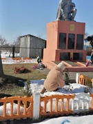 Весенняя уборка мест воинских захоронений