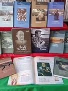 Выстава літаратуры у́ школьнай бібліятэцы "Родная мова - цудоу́ная мова"