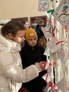 Посещение учащимися школы выставки «В единстве народа - будущее страны»