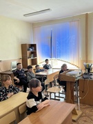 25.03.2026 Оздоровительный лагерь «Патриот» посетил инспектор ИДН и продемонстрировал видеоролик на тему «Дорога ошибок не прощает»