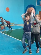 суббота 13.04. День здоровья. Спортландия между 5 и 6 классами.