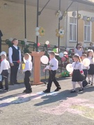 Торжественная линейка, посвященная Дню знаний 1 сентября 2025 года