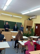 РОДИТЕЛЬСКОЕ СОБРАНИЕ В 11 КЛАССЕ С УЧАСТИЕМ ЗАМ. НАЧ. ОВД ПО  ИДЕОЛОГИЧЕСКОЙ РАБОТЕ ВАСИЛЕНКО В.В.