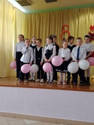6 марта состоялся концерт, посвященный 8 Марта, получился невероятно душевным: песни о маме, танцевальные премьеры и море благодарности в адрес прекрасной половины человечества