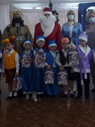 Праздник "Новогодняя сказка" -  в разновозрастной группе "Колосок"