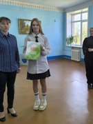 Вручение подарочного издания Президента Республики Беларусь "Я-гражданин Республики Беларусь"