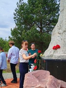 Торжественный митинг "Победа в сердце каждого ..."