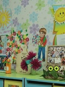 Фото отчёт выстовка посвящена 8  марта