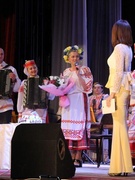 “Гучаць цымбалы, гармонік грае!”