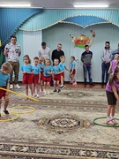 Физкультурно-музыкальные праздники в средних и старших группах "Мы - защитники Родины"