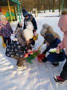 Зимой некогда скучать-надо лопатки доставать!