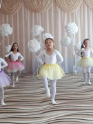 Фотоотчет. Образовательные услуги на платной основе 2018. Хореография (4-6 лет) "Хорошки"