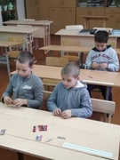 Изготовление поделок на конкурс ДПТ «Калядная зорка»