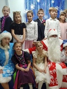 Новогодний праздничный концерт для 1 и 2 классов