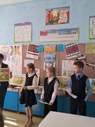 21лютага ў Дзень роднай мовы,сярод навучэнцаў 3 і 4 класаў прайшоў турнір "Знаўцы роднай мовы"