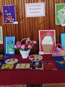 Выставка ученических работ "Волшебная палитра"