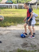 Вечерняя спортивная площадка