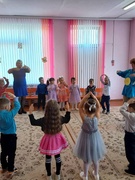 Мамин день