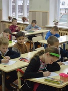 Шестой школьный день. 02.12.2017 Конкурс рисунков учащихся 1-4 классов"СПИД -- чума XXI века!"