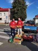 Оказание помощи пожилым людям на сельскохозяйственной ярмарке 17 сентября