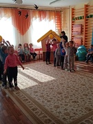 Спортивный досуг "Путешествие в страну Здоровячков"