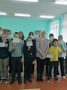 Психолог УЗ "Буда-Кошелевская ЦРБ" провела с учащимися беседу с элементами тренинга по профилактике подросткового суицида "Как прекрасен этот мир..."