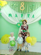 Музыкальный праздник, посвящённый дню 8 марта "Маму поздравляют малыши". Разновозрастная группа 2-4 года (03.03.2022)