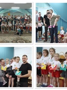 Физкультурный праздник в средних группах «Защитник-слово дорогое!»