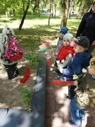Экскурсия к памятнику, погибшим солдат в агр.Ремезы