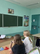 22.12.2025  "Каникулы под защитой! ?️ Инспектор ИДН Новик В.А. напомнил нам, как сделать зимний отдых по-настоящему безопасным и веселым. Запомнили главные правила: не выходим на тонкий лёд, дружим с фликерами и никакой пиротехники.
