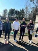 Районный субботник! ??  Трудовой коллектив ГУО "Муляровская начальная школа " принял участие в районном субботнике. ???  #РайонныйСубботник  #Порядок#Благоустройство #РаботаемВместе