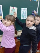 31.12.2024 - час творчества «Открытка Деду Морозу» во 2 «А» классе