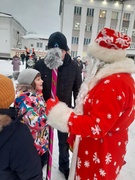 Шествие Дедов Морозов и Снегурочек