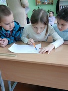 С 19 по 24 января в нашей школе прошли классные часы в рамках обучающей программы «Я. Моя семья. Моя Родина»