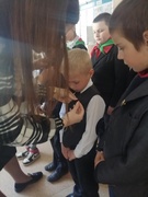 Линейка, посвящённая принятию в пионеры и октябрята