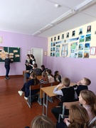 «Маленькие герои большой войны»: классный час, посвящённый Дню юного героя-антифашиста