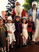 Новогодний утренник "12 раз бьют часы" для учащихся 1-4 классов