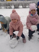 Первый снег! Увы... лежал совсем недолго...