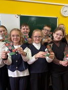 Изготовление поздравительных открыток «Мамам и бабушкам посвящается»