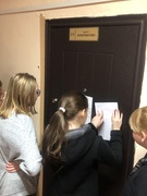 31 декабря учащиеся 7-х классов приняли участие в игровой программе « Сундучок вредных привычек».