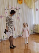 Праздник в разновозрастной группе от 2 до 4 лет, посвящённый 8 Марта