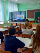 Профориентационную беседу с учащимися 9,11 классов провел ветврач Буда-Кошелевской районной ветеринарной станции Трофимович Д.В.