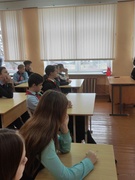12 февраля. ШПП. Диалог "Распознание киберпреступников, последствия употребления и распространения наркотиков" с участковыми инспекторам ИДН Ельского РОВД Дворак Татьяной Евгеньевной и майором милиции Кышларем Виталием Ивановичем.