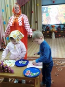 Музыкальное развлечение "В гости в Матрешке"